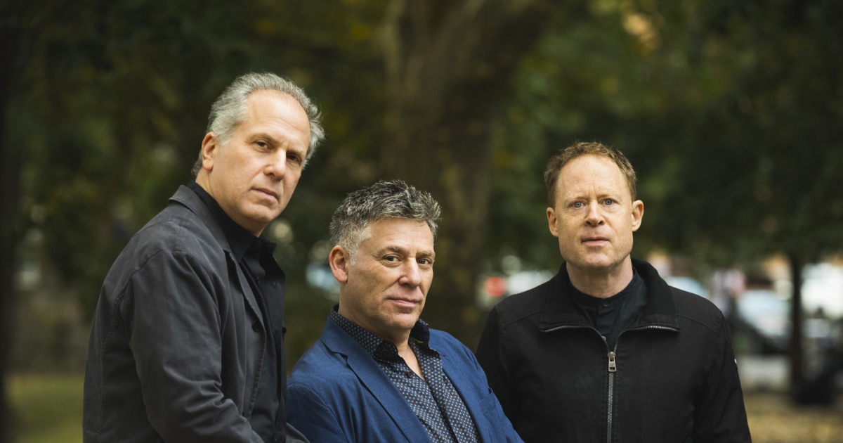 Goldings / Bernstein / Stewart