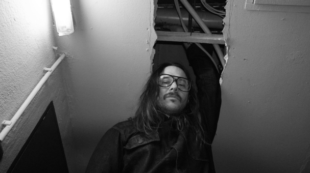 Gabriel de Oliveira: mundu lawaai | Frank Rosaly: Bimini