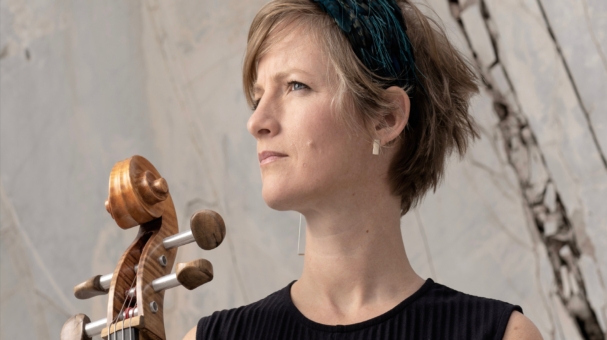 Cellofest: Naomi Berril Trio (live)